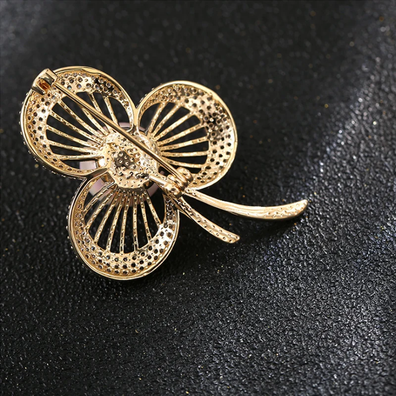 Luksuzni Kristalno Srebrno Zlati Cvet Broška Pin Vintage Preprosto Elegantno Cvetlični Broške za Ženske Treh venčnih Listov Pearl Cvetje Broche