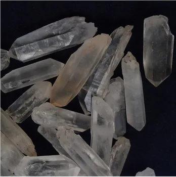 150 g Tibetu Zemeljski Jasno QUARTZ Crystal. Ukinjen .Palico Vzorec zdravljenja
