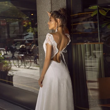 Seksi V Vratu Čipke Poročna Obleka Linije 2020 Skp Rokavi Aplicirano Backless Poročne Obleke Po Meri Plus Velikost Vestido De Novia
