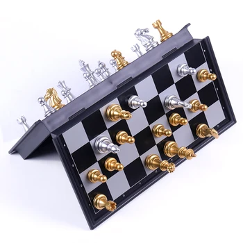 Srednjeveški Šahovska Garnitura Z Visoko Kakovostjo Šahovnici 32 Zlato, Srebro Šahovske Figure, Prenosne Magnetne Namizna Igra, Set