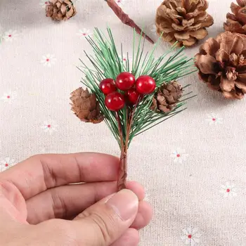10Pcs Mini Simulacije Božič Bor Izbirčen Izhaja Umetno Ustvarjalne Borovega Igle Berry Obrat za Xmas Party Doma Dekor