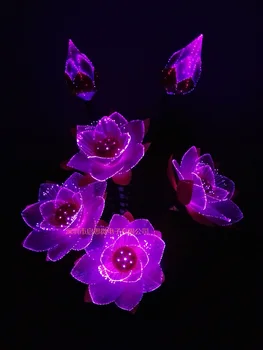 Lep Optičnih Vlaken Žareče Barve Roza Lotus Flower Šopek Ureditev In Vaza Led lučka cvet