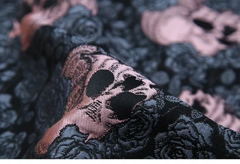 145 cm, širina Francije Uvoženo Rose Kovinski Jacquardske Brocade Tkanine,3D jacquardske preja, barvane tkanine za Womens Plašč Obleko, Krilo