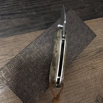 58HRC Ročno Damask jekla rezilo Žep Folding Nož darilo nož Prostem survival nož z lupino Ročaj pripomoček nož